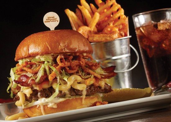 mac-n-cheese-burger-550x393